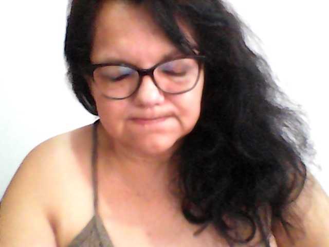 kassandra02's BongaCams show and profile