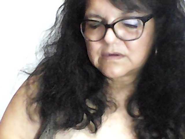 kassandra02's BongaCams show and profile