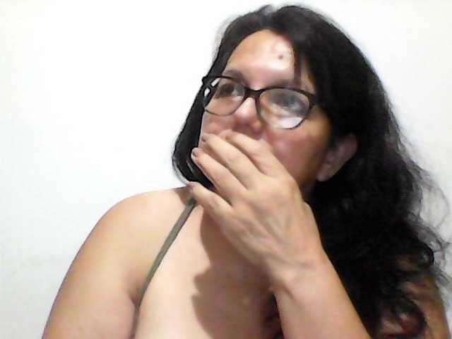 kassandra02's BongaCams show and profile