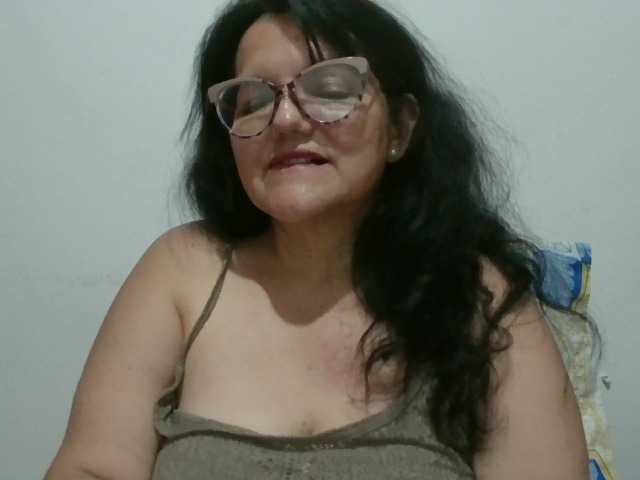 kassandra02's BongaCams show and profile