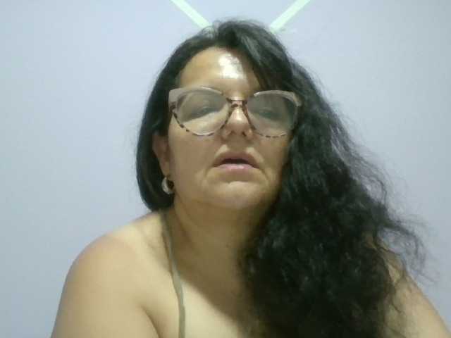 kassandra02's BongaCams show and profile