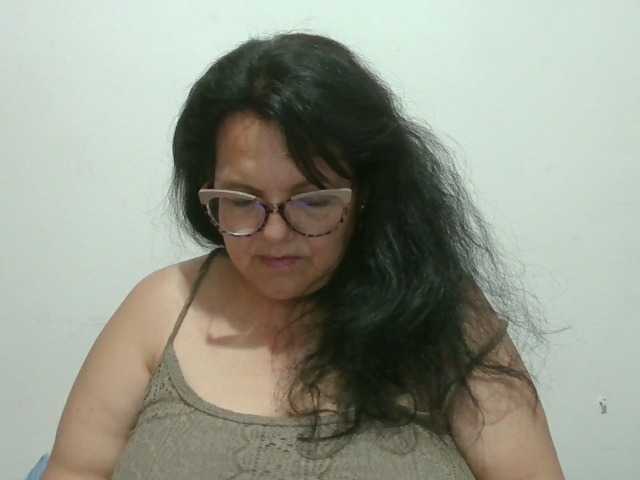 kassandra02's BongaCams show and profile