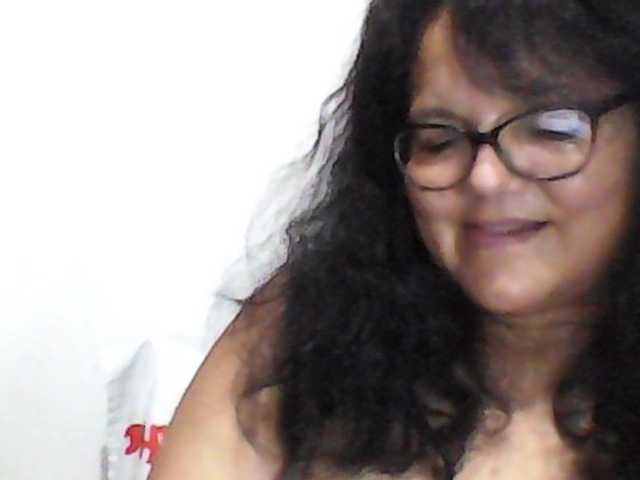 kassandra02's BongaCams show and profile