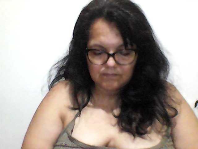 kassandra02's BongaCams show and profile
