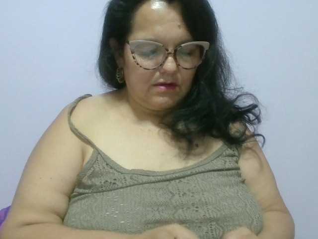 kassandra02's BongaCams show and profile