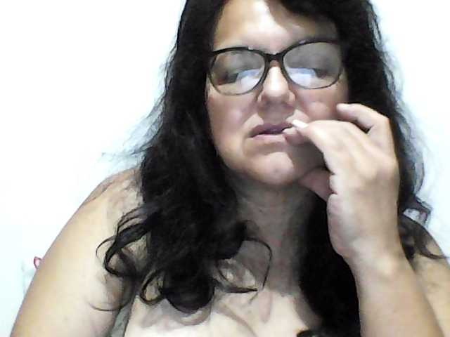 kassandra02's BongaCams show and profile