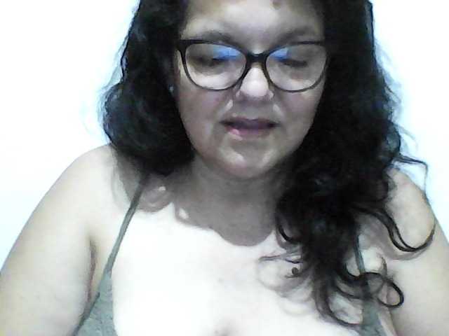 kassandra02's BongaCams show and profile