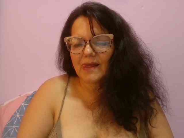 kassandra02 Live Webcam on BongaCams