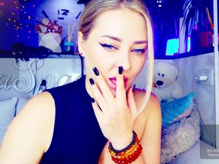 _JuliaSpace_ Porn Show