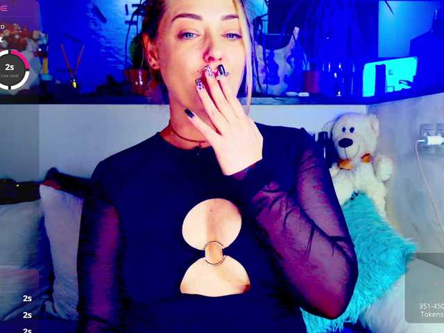 -JuliaSpace-'s BongaCams show and profile