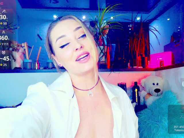 -JuliaSpace-'s BongaCams show and profile