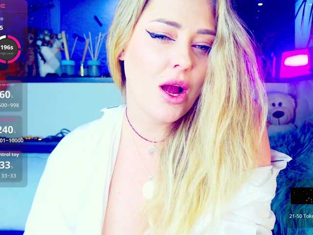 -JuliaSpace-'s BongaCams show and profile