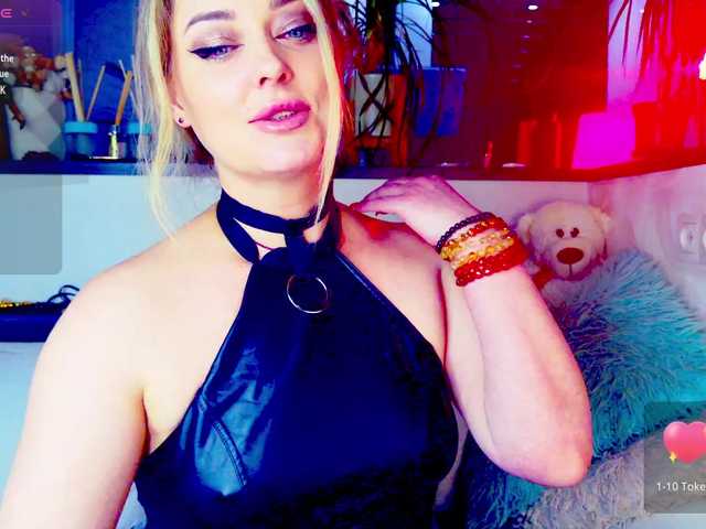 видео -JuliaSpace-