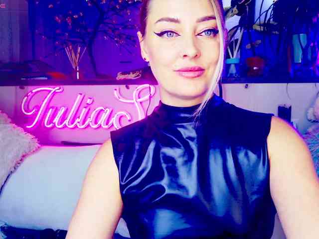 -JuliaSpace-