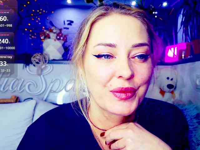 -JuliaSpace- -JuliaSpace-