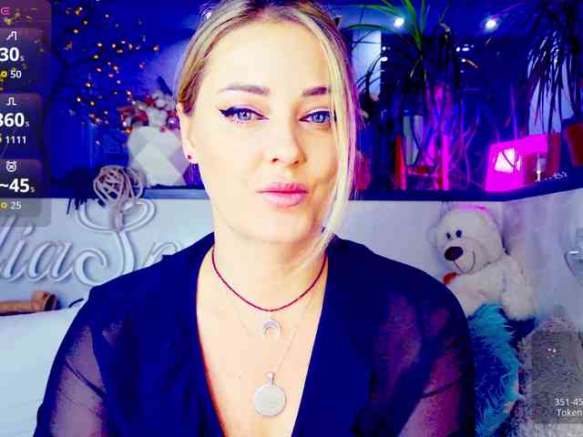 _JuliaSpace_ webcam
