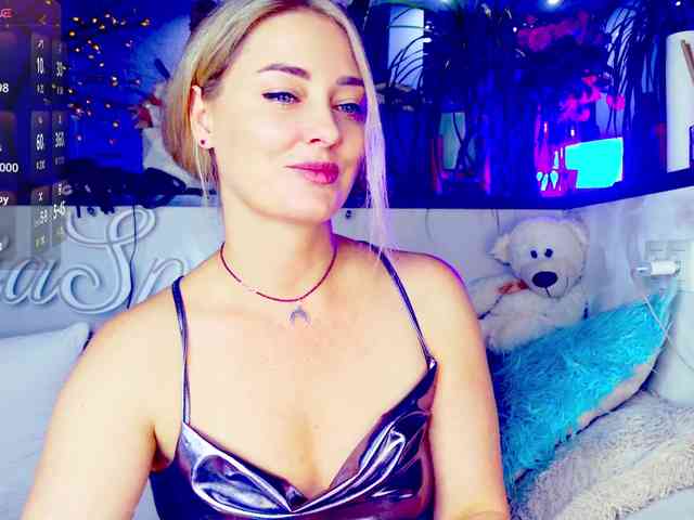 -JuliaSpace- bongacams