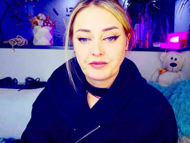 -JuliaSpace- -JuliaSpace-