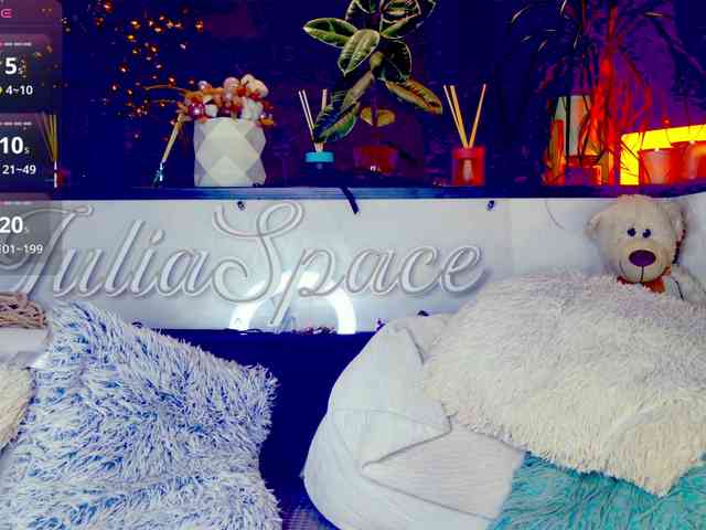 live adult webcam -JuliaSpace-
