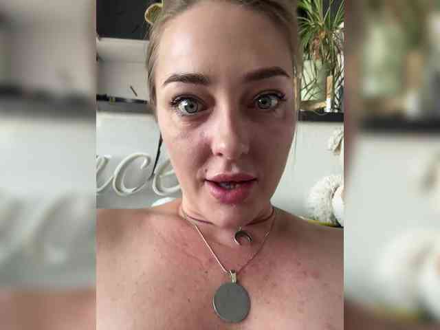 Модель: _JuliaSpace_