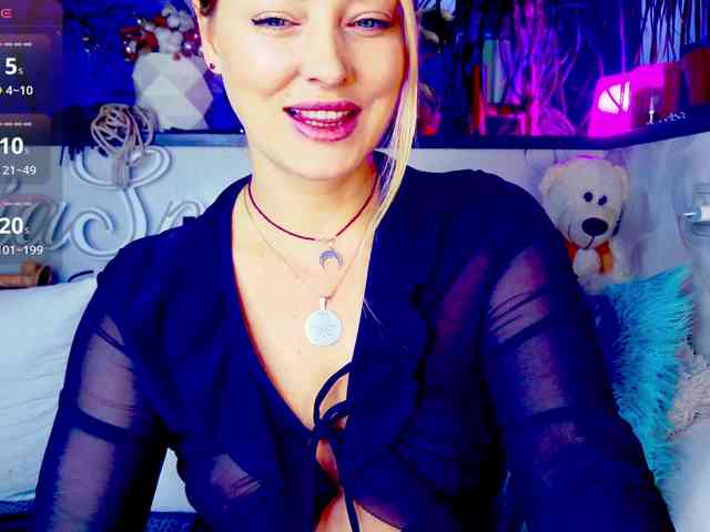 -JuliaSpace- -JuliaSpace-