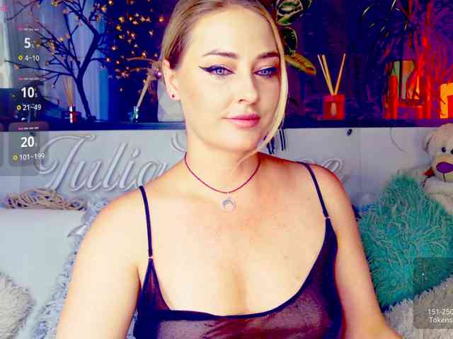 -JuliaSpace-