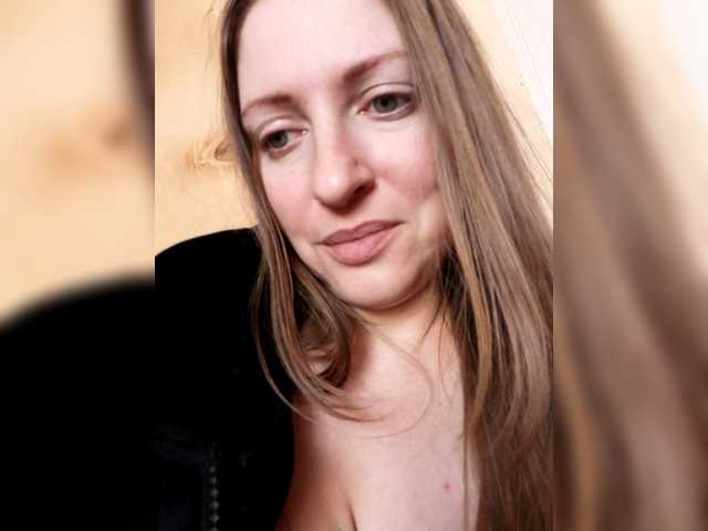 Viktoria-play's BongaCams profile