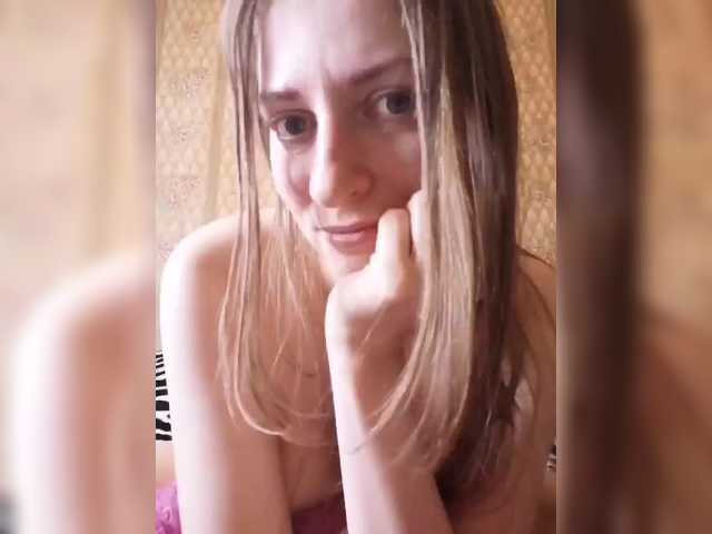 Viktoria-play's BongaCams show and profile