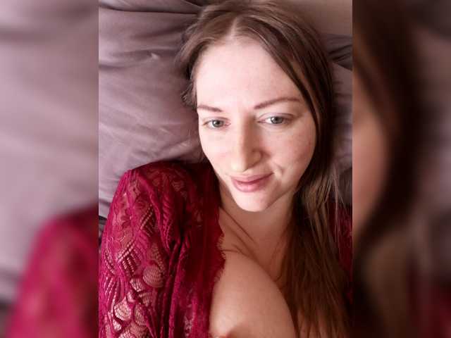 Viktoria-play's BongaCams show and profile