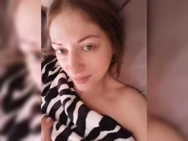 viktoria-play cam belle