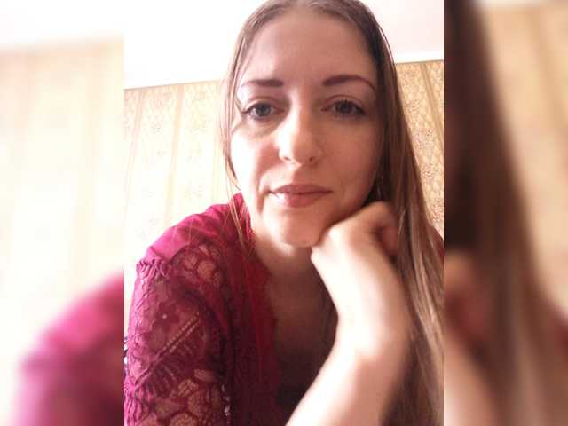 Viktoria-play's BongaCams show and profile