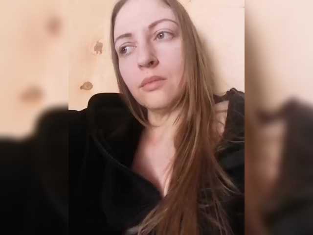 Viktoria-play's BongaCams show and profile