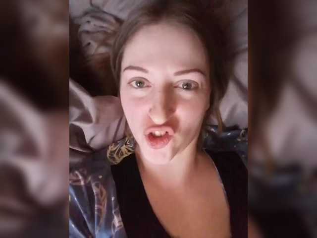 Viktoria-play's BongaCams show and profile