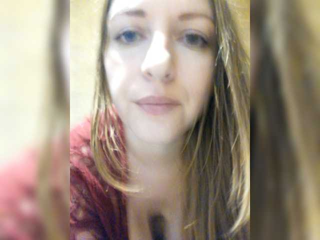 Viktoria-play's BongaCams show and profile