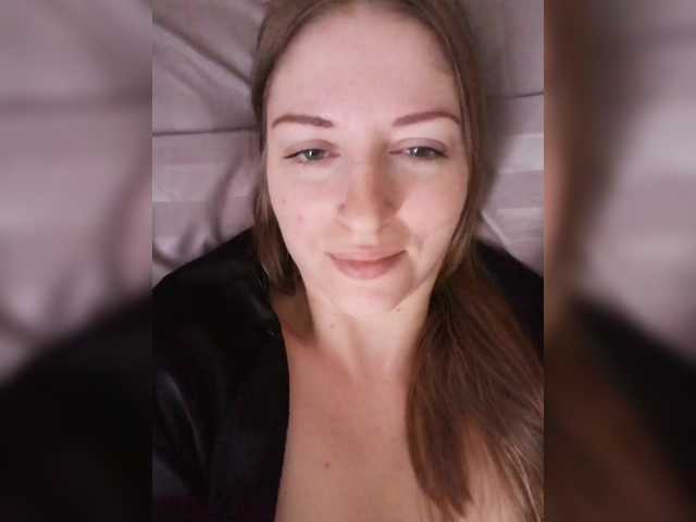 Sex chat gratuit in direct cu Viktoria-play pe BongaCams