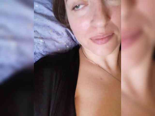 Viktoria-play Live Webcam on BongaCams