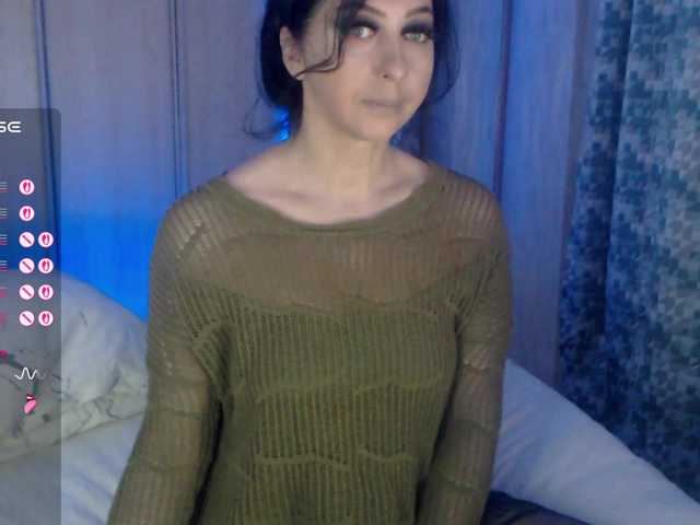 Aniiina's BongaCams show and profile