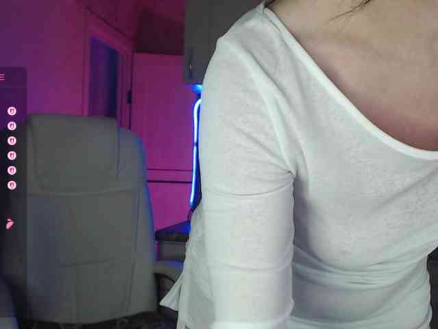 Aniiina Live Webcam on BongaCams