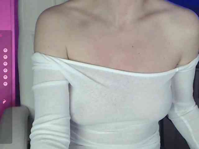 Aniiina Live Webcam on BongaCams