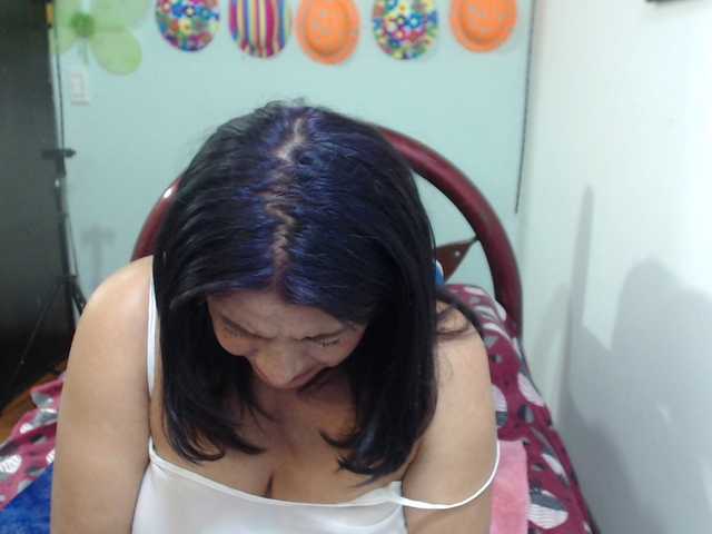 sexititshot12's BongaCams show and profile