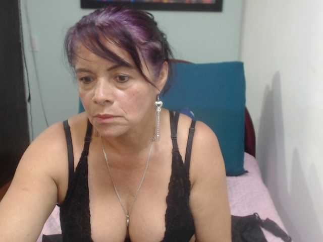  sexititshot12 chat room