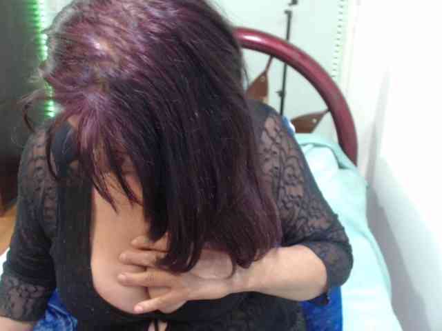 sexititshot12 webcam