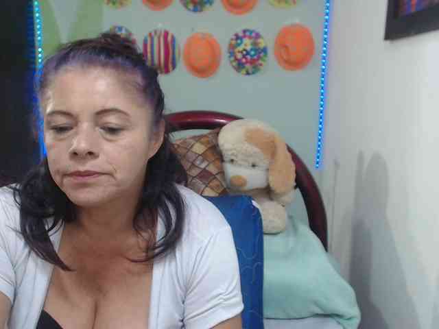 sexititshot12 webcam