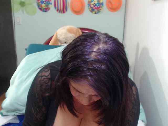 sexititshot12 webcam