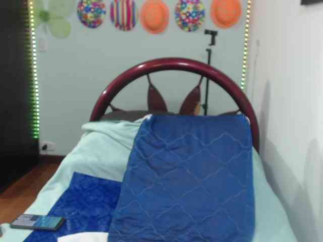 sexititshot12 webcam