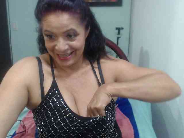 sexititshot12 webcam