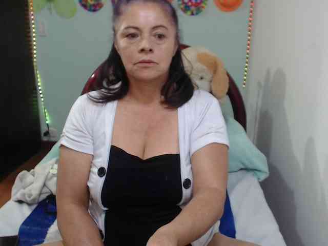 sexititshot12 Live Webcam on BongaCams