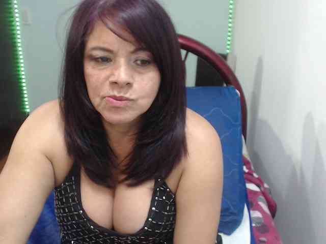 sexititshot12 webcam