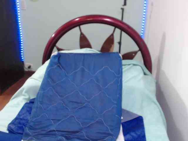 sexititshot12 webcam