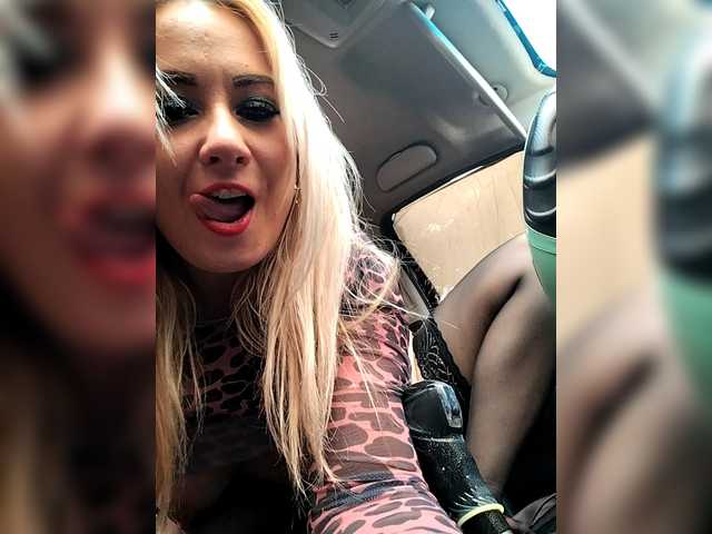 MurkaLux Free Live Cam on BongaCams